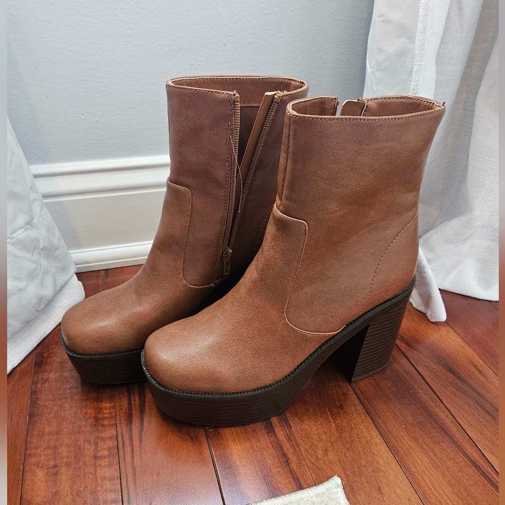COPY - Brown Platform Ankle Boot